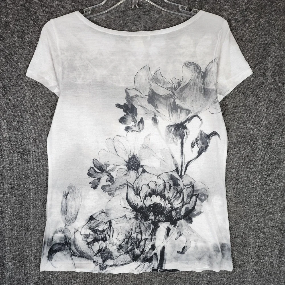 Coldwater Creek Top Women XS Floral Graphic White Short Sleeve EUC